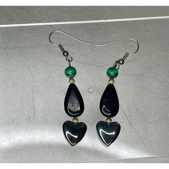 Hematite Heart Dangle Earrings Silver Wire Pierced Beaded 2.25in - Picture 2 of 3